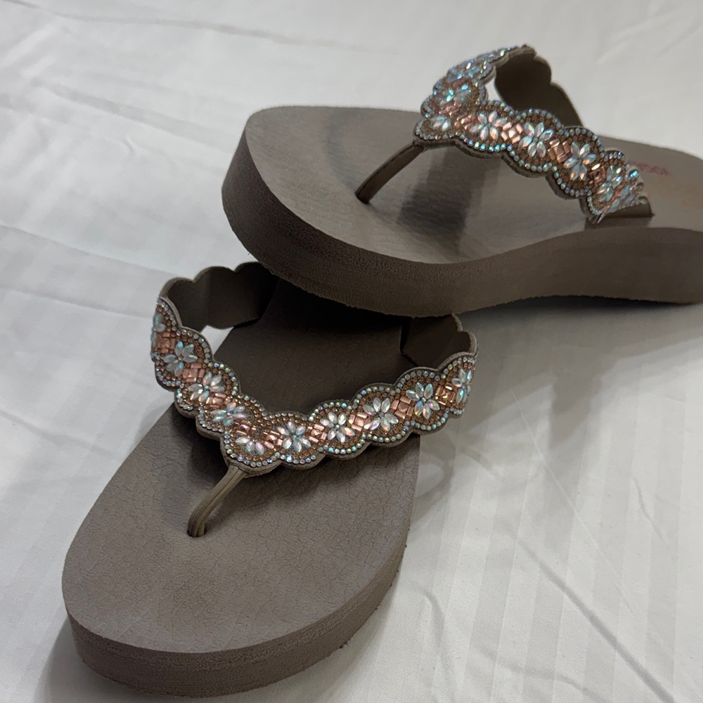 Skechers Cali Women's Sandals - gray with blingy sparkle! ✨